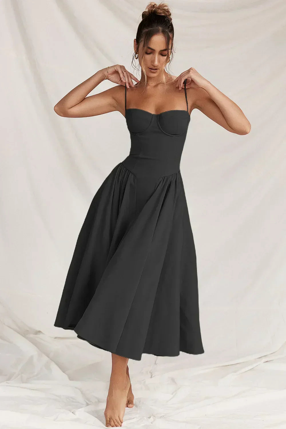 Liana - Ärmelloses Korsett-Midikleid