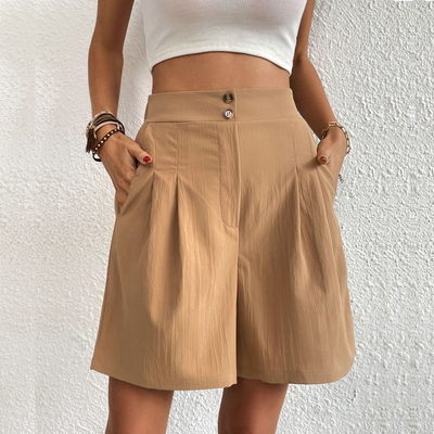 Short femme stylé et confortable 