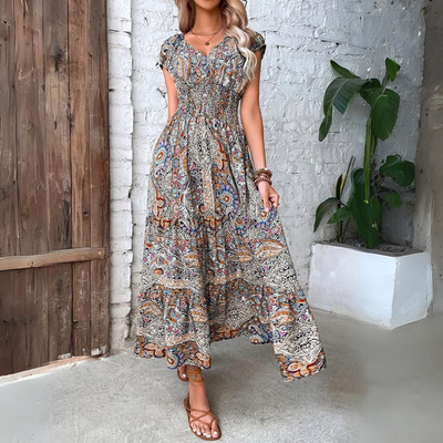 Karlee | Robe élégante à manches courtes