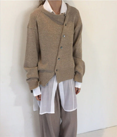 Dora | Strickjacke mit Knöpfen
