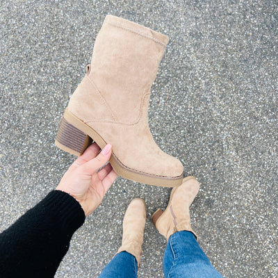 Aida | Klassische Wildlederstiefel mit hohem Absatz