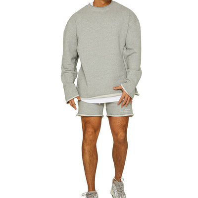 "Downtown Duality" - Abito in 2 pezzi con pantaloncini e maglione oversize
