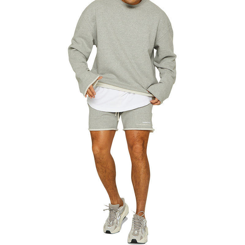 "Downtown Duality" - Abito in 2 pezzi con pantaloncini e maglione oversize