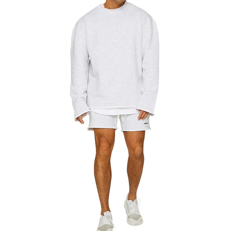 "Downtown Duality" - Abito in 2 pezzi con pantaloncini e maglione oversize