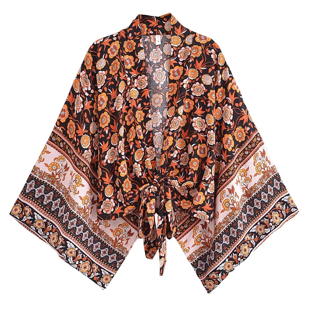 Dina - Vintage Kimono mit buntem Druck