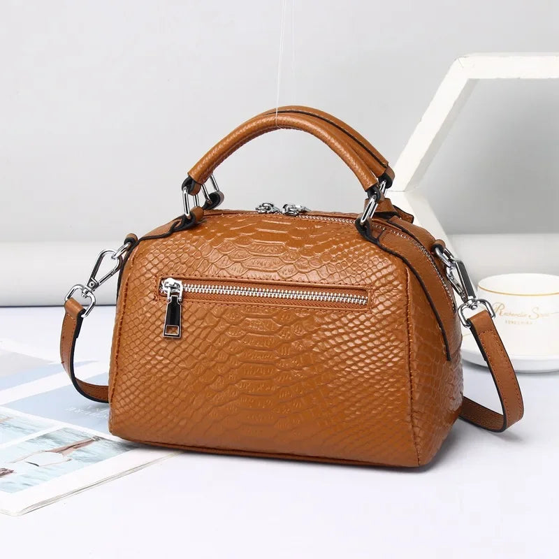 Ellen | Elegante Lederhandtasche mit Krokodilmotiv