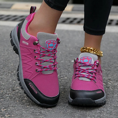 Sally - Bequeme wasserdichte Frauen Wanderstiefel mit Signature-Sohle