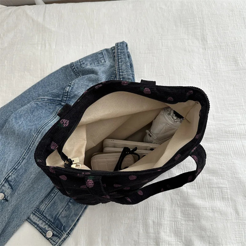 RAINA™ | LE SAC DE FRAISE