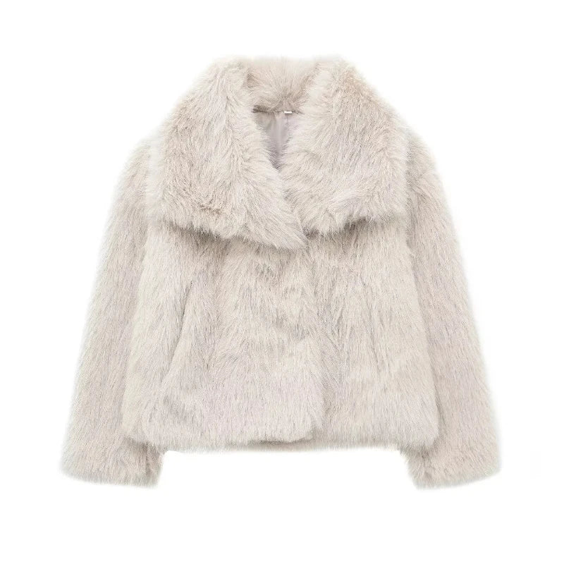 Mari | Luxuriöse Flauschige Jacke