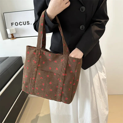 RAINA™ | LE SAC DE FRAISE