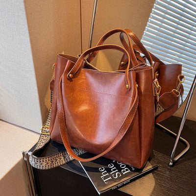 Nura | Elegante Ledertasche mit zwei Riemen