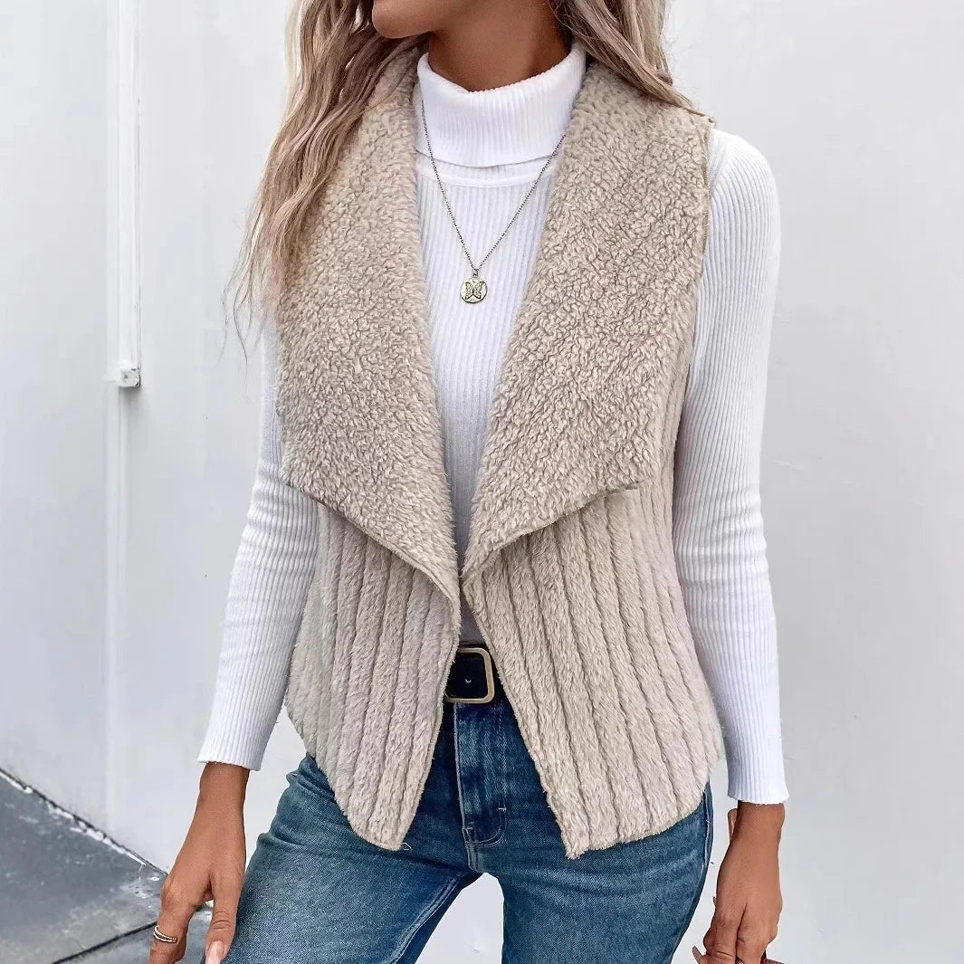 Nina - Armlose Oberteile