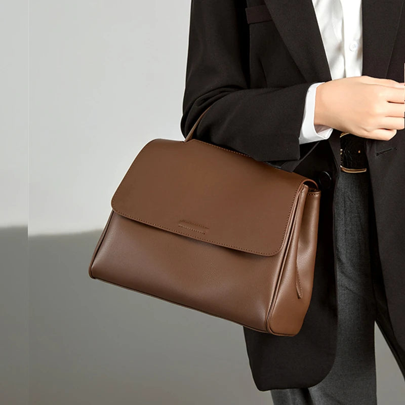 Tassie - Fashionista Schultertasche