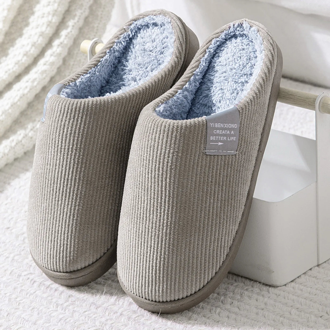 Florina - Warme Winterpantoffeln