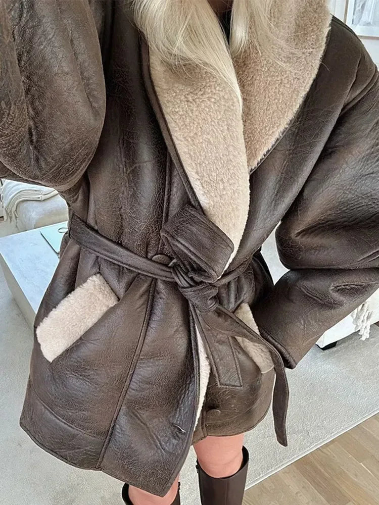 Juliani - Warme Lederjacke mit Gürtel