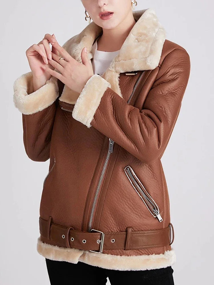 Irina - Warme Lederjacke mit Reißverschlüssen und warmer Innenseite