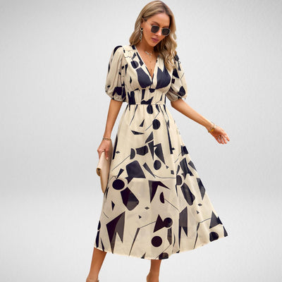 Hélène | Charmante robe col V