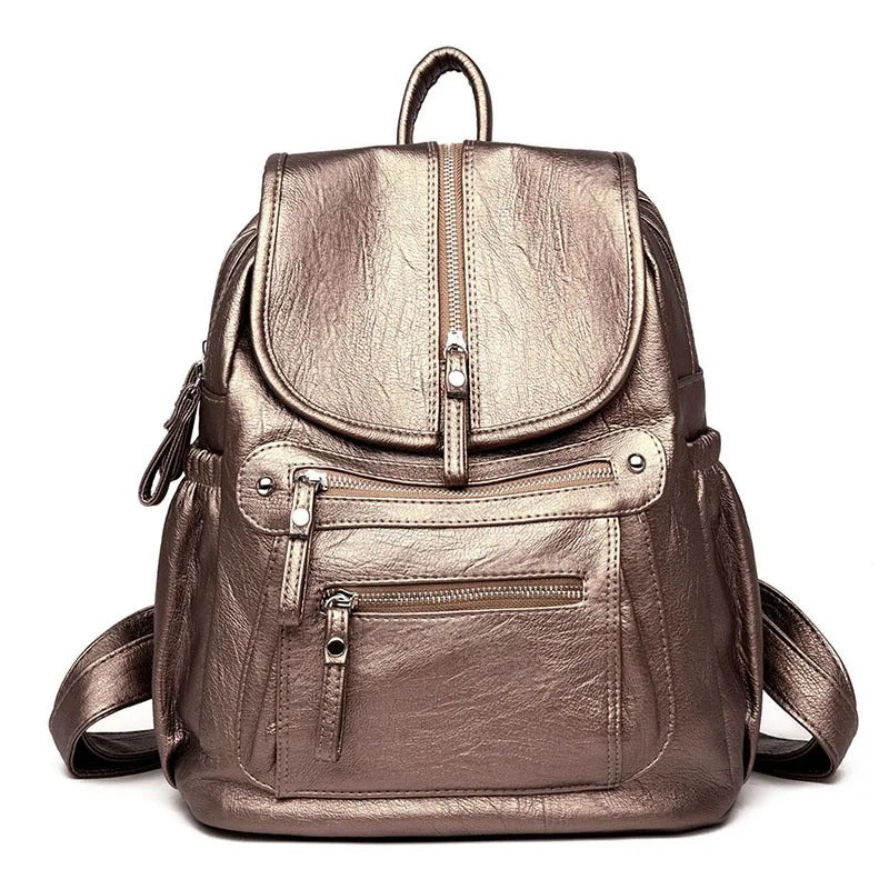 Alisia | Bequemer und leichter Rucksack aus Leder